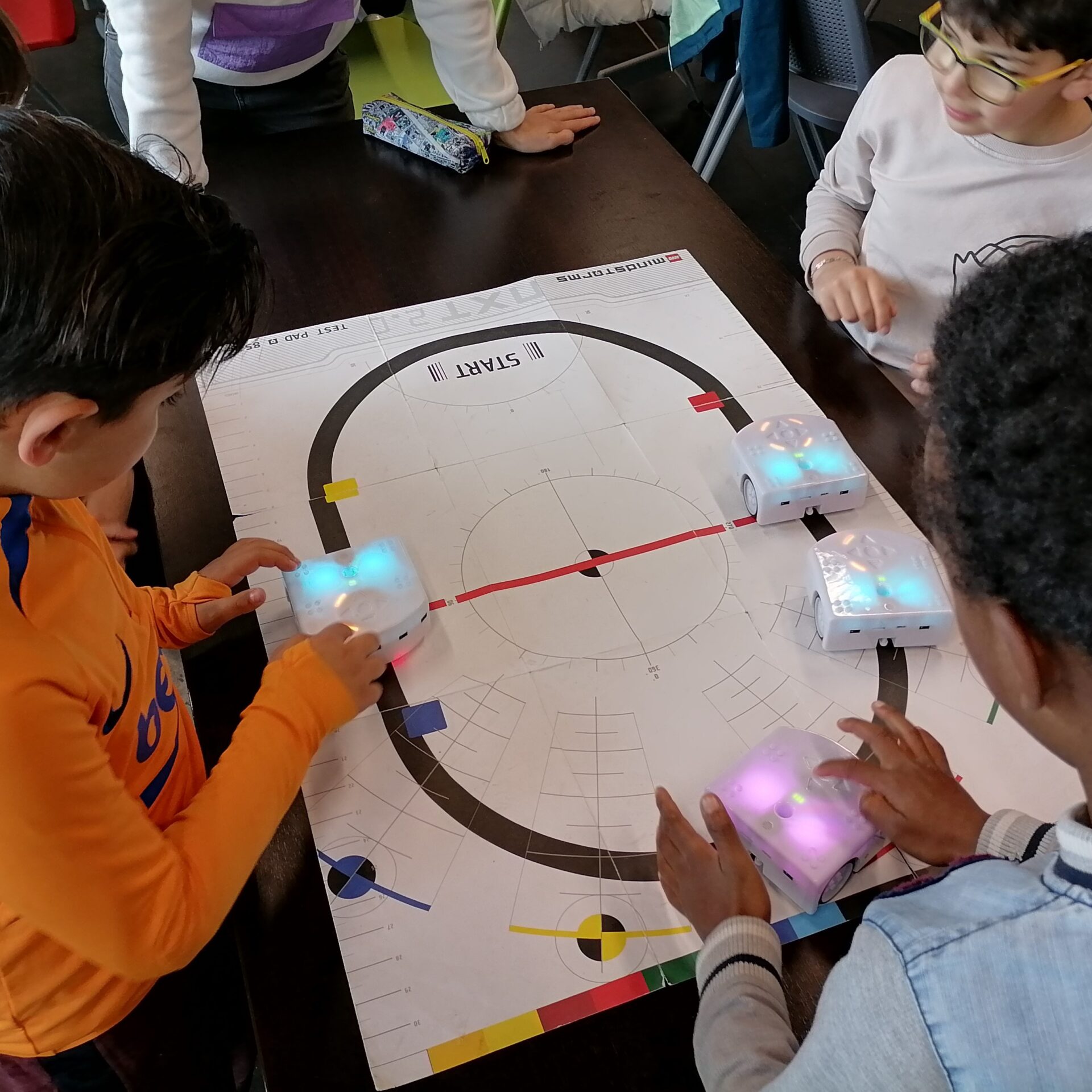 Affiche de Thymio, parles-tu robot ?