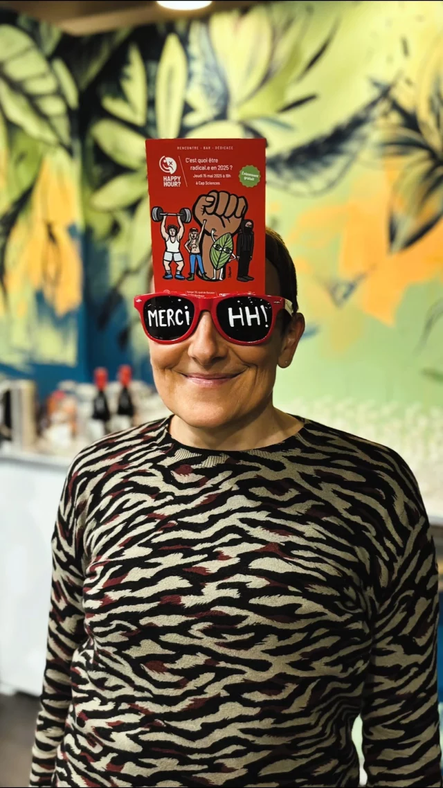 ✨ Vous étiez plus de 150 jeudi dernier pour la rencontre Happy Hour sur écologie, racisme, inégalités est-ce vrai que tout le monde s'en fout ?!

Et franchement… MERCI 🫶
Merci pour votre énergie, vos échanges et pour ces 7 ans de rencontres partagées avec nous 💬✨

🎉 L’aventure continue avec LA DERNIÈRE RENCONTRE : le jeudi 19 mars 2026 sur le thème l'enfance est-elle une classe dominée ?

Réservez dès maintenant votre place sur notre site internet !